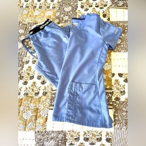 Barco Ceil Blue Scrub Set